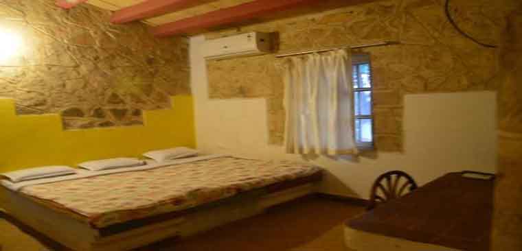 maneland jungle lodge